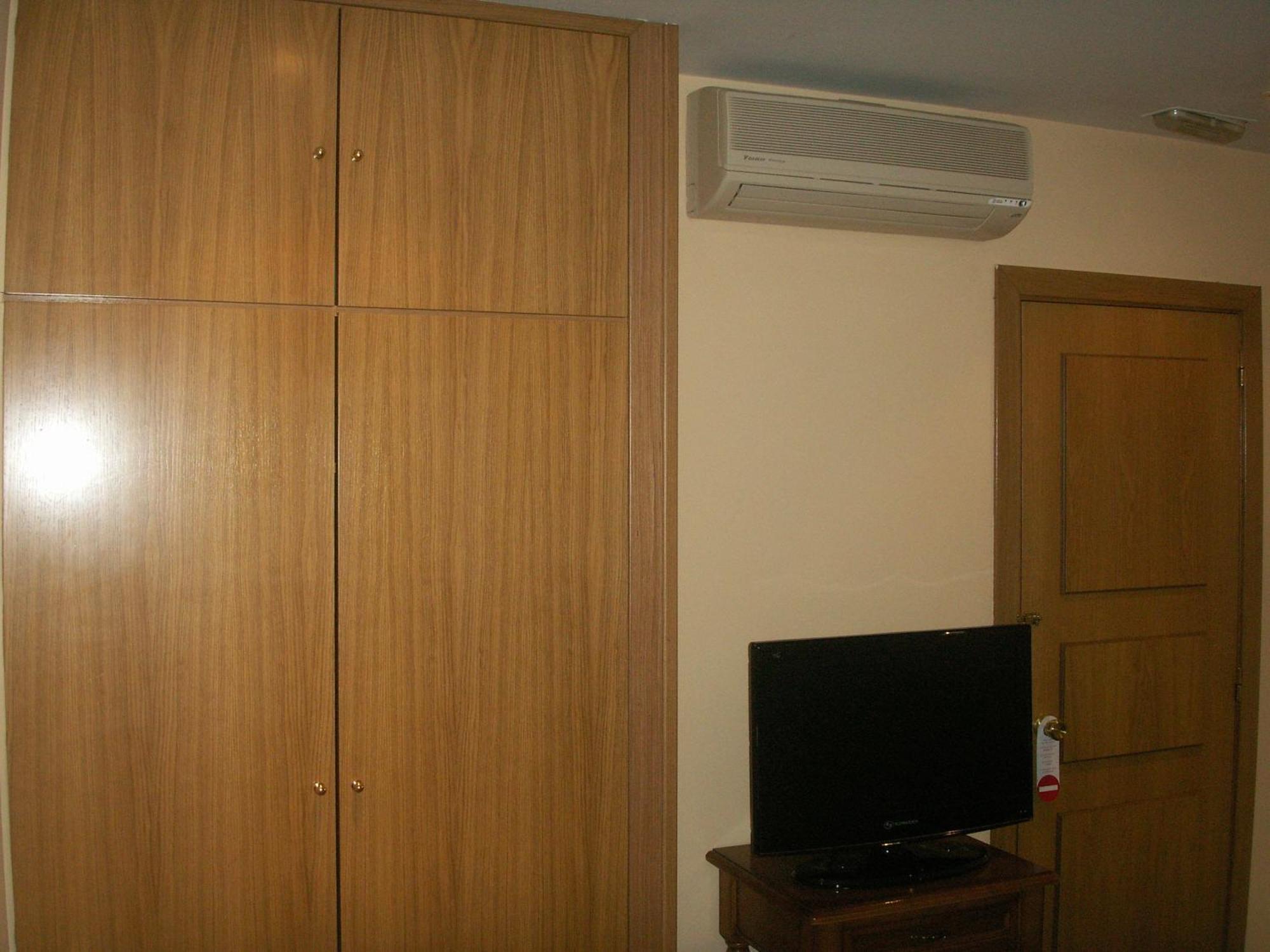 Hostal La Nava — Zdjęcia 3